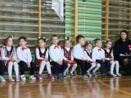 b_1024_768_0_00_images_2022_2023_Wydarzenia_3maja_342362562_973275677206287_1361123337024183798_n